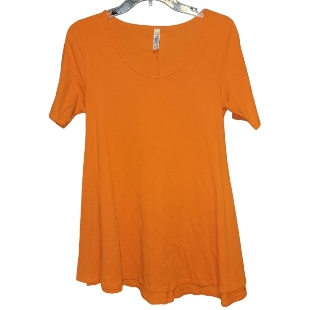 Lularoe size small orange short sleeve tee shirt tunic top slits on sides.